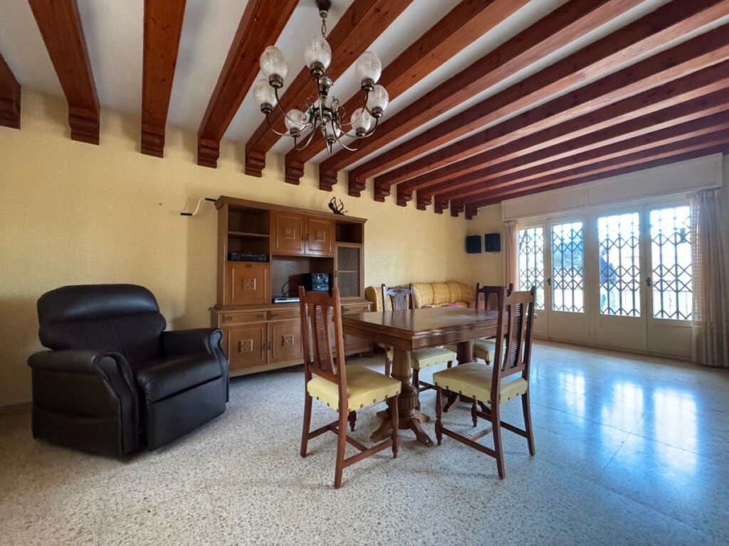 Detached Villa La Zenia Alicante - image 12
