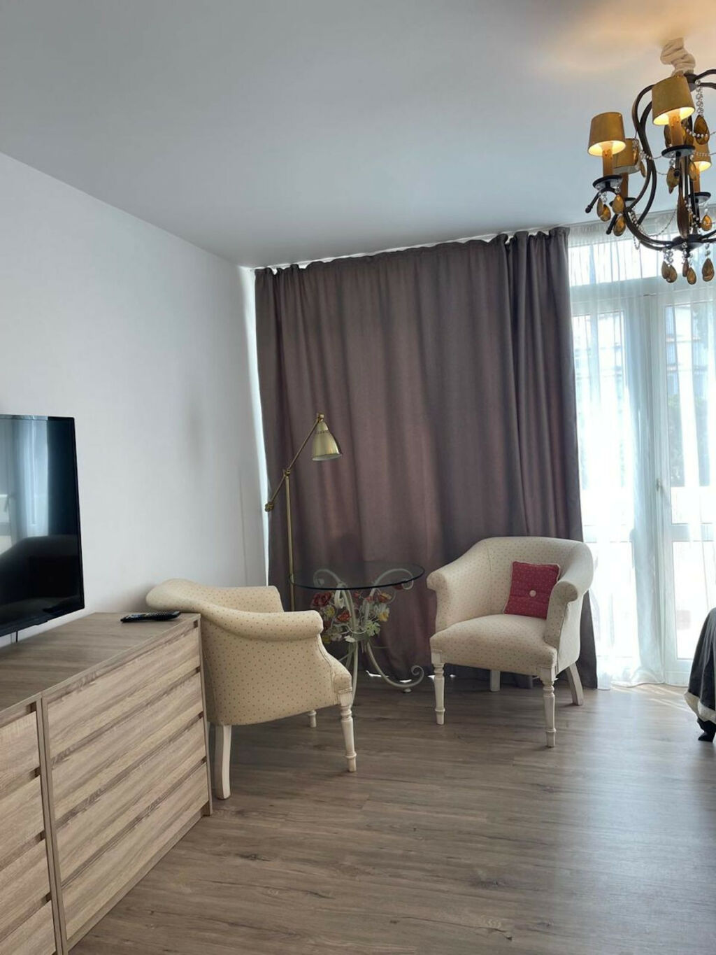 Middle Floor Apartment Puerto Banús Málaga - image 8