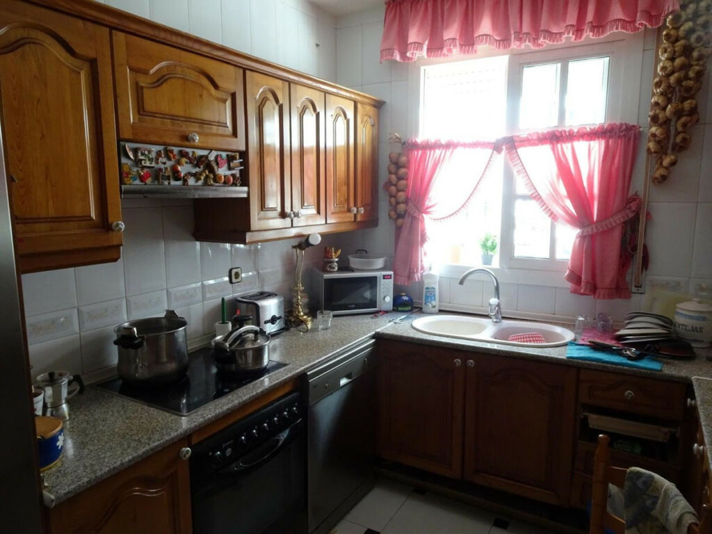 Ground Floor Apartment Torremolinos Málaga - image 9