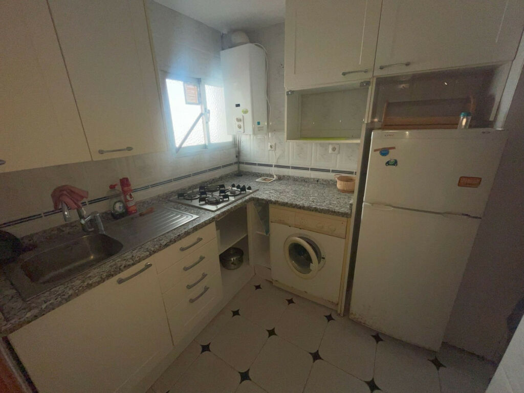 Ground Floor Apartment Estepona Málaga - image 9