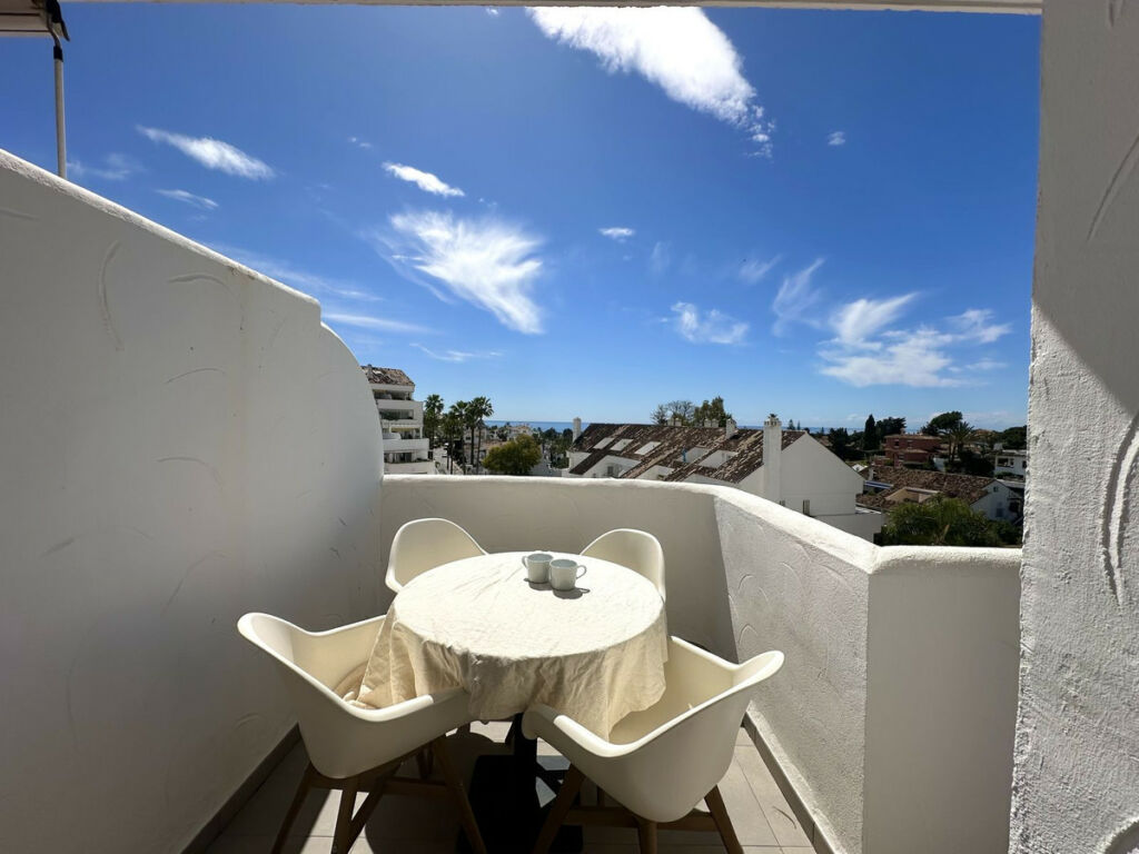 Penthouse Duplex Nueva Andalucía Málaga - image 10