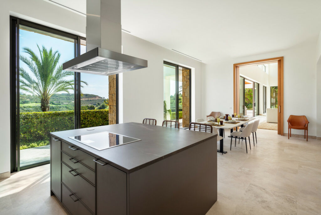 Detached Villa Casares Málaga - image 9