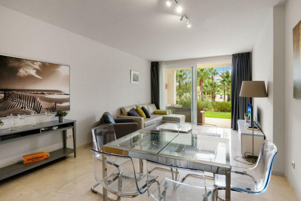 Ground Floor Apartment Casares Málaga - image 9