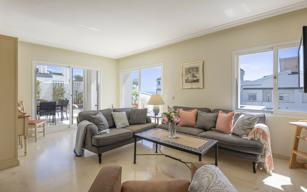 Penthouse Duplex Estepona Málaga - image 9
