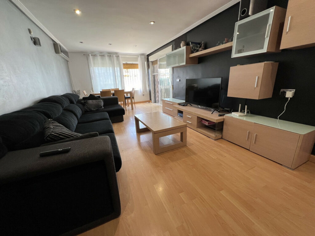 Semi-Detached House Torrevieja Alicante - image 9