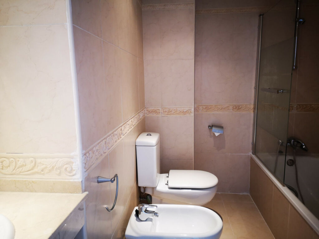 Townhouse Cabopino Málaga - image 9