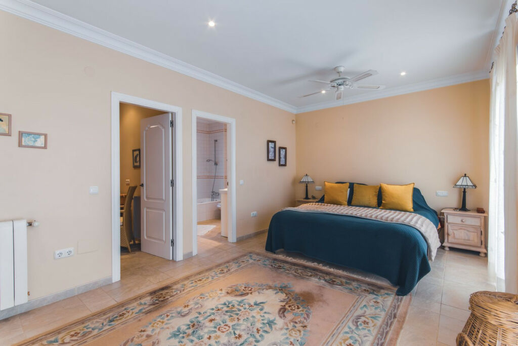 Detached Villa Frigiliana Málaga - image 9