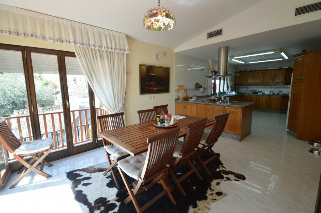 Detached Villa Benalmadena Málaga - image 9