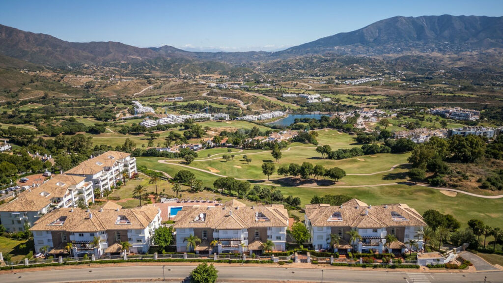 Penthouse La Cala Golf Málaga - image 9