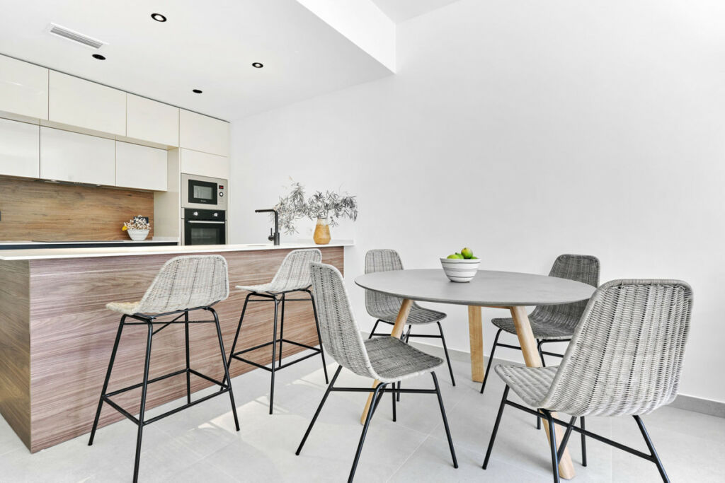 Ground Floor Apartment Torrevieja Alicante - image 5