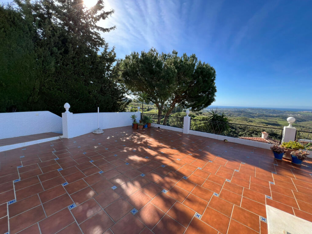 Detached Villa Mijas Málaga - image 57