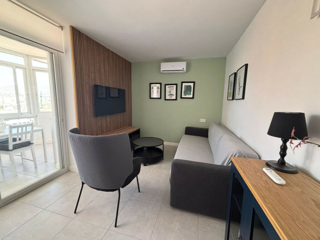 Middle Floor Apartment Fuengirola Málaga
