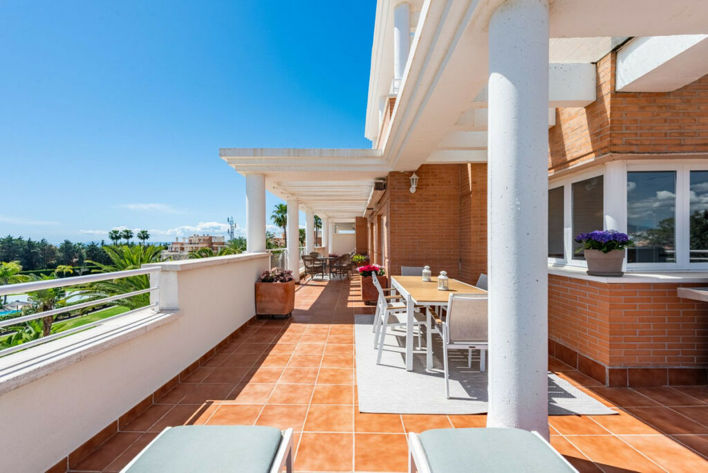 Penthouse Duplex Estepona Málaga