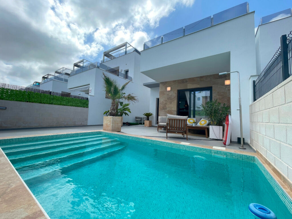 Detached Villa Benijofar Alicante