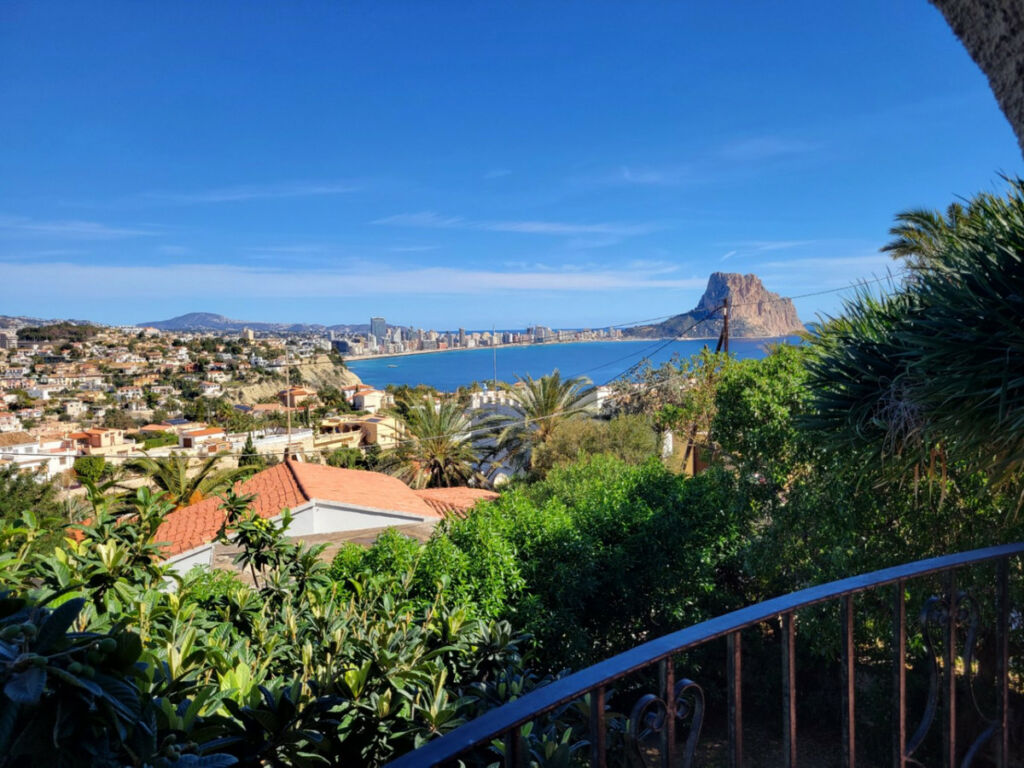 Detached Villa Calpe Alicante - image 3
