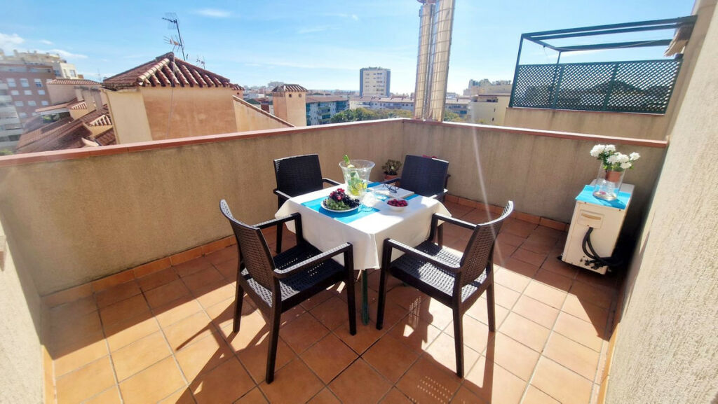 Middle Floor Apartment Fuengirola Málaga