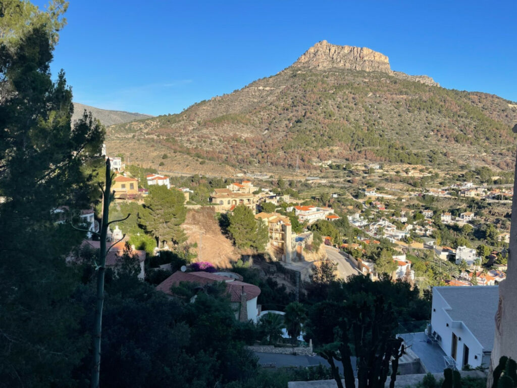 Land Calpe Alicante - image 3