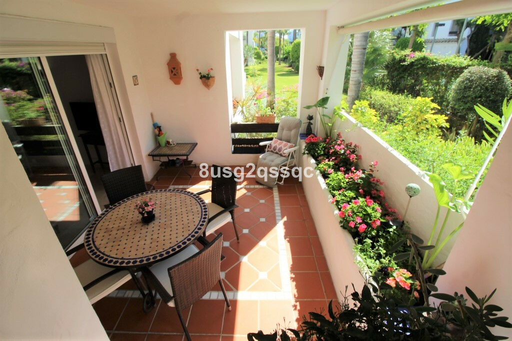 Ground Floor Apartment Costalita Málaga - image 5