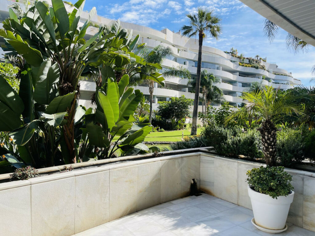 Ground Floor Apartment Puerto Banús Málaga