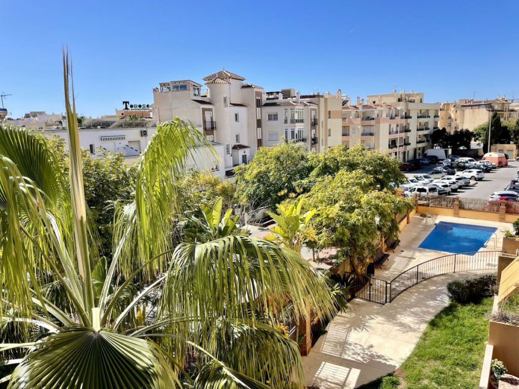 Middle Floor Apartment Nerja Málaga