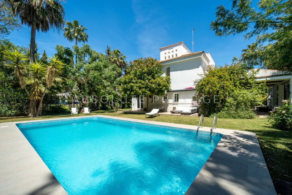 Detached Villa Nueva Andalucía Málaga
