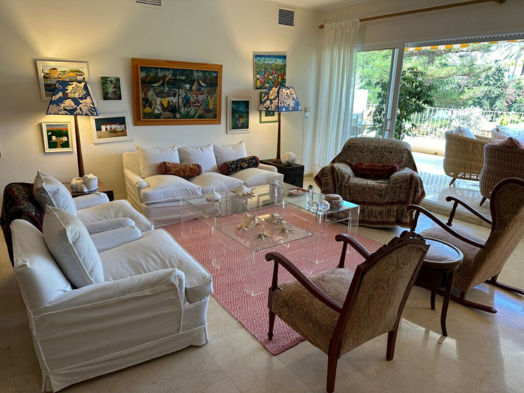 Middle Floor Apartment The Golden Mile Málaga