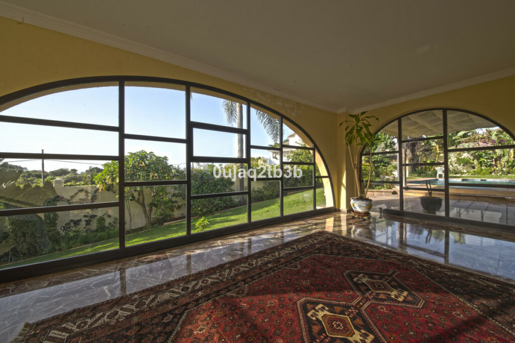 Detached Villa New Golden Mile Málaga