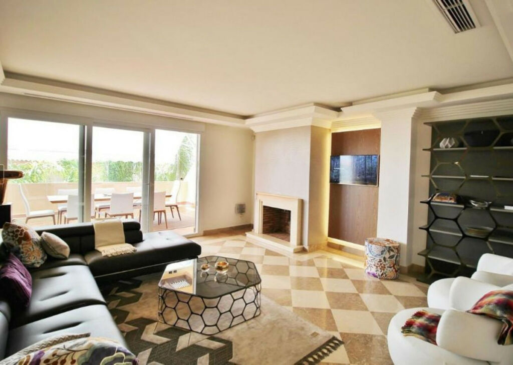 Middle Floor Apartment Nueva Andalucía Málaga