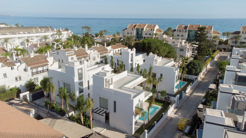 Detached Villa The Golden Mile Málaga