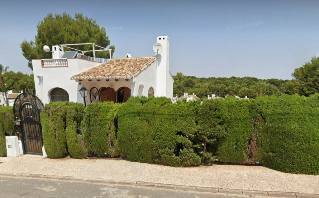 Detached Villa Villamartin Alicante