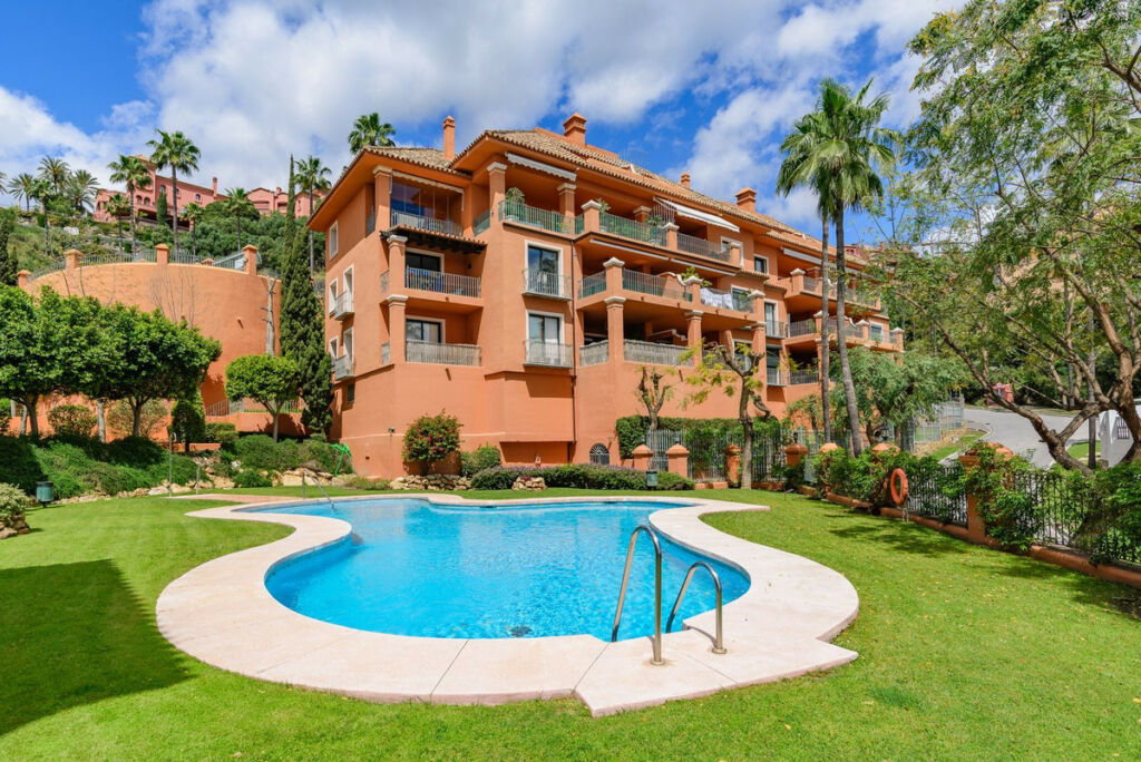Ground Floor Apartment Monte Halcones Málaga - image 7