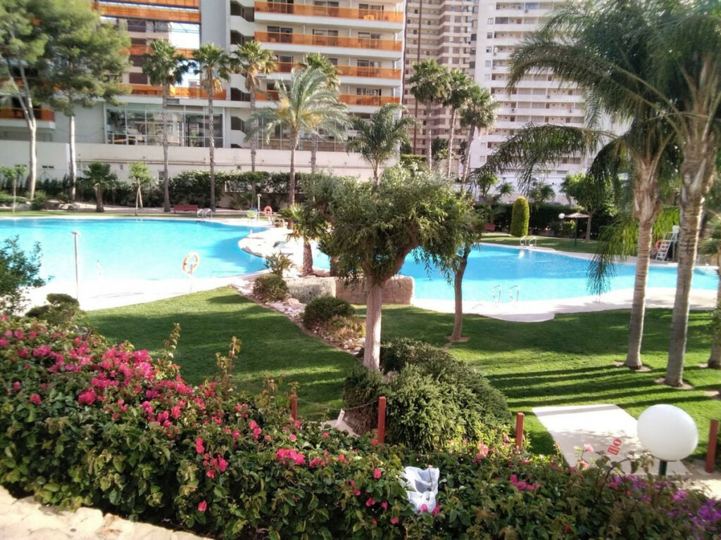 Middle Floor Apartment Benidorm Alicante