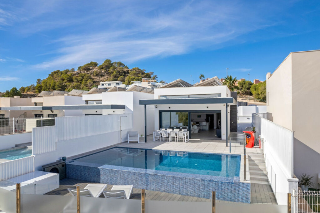 Detached Villa San Miguel de Salinas Alicante