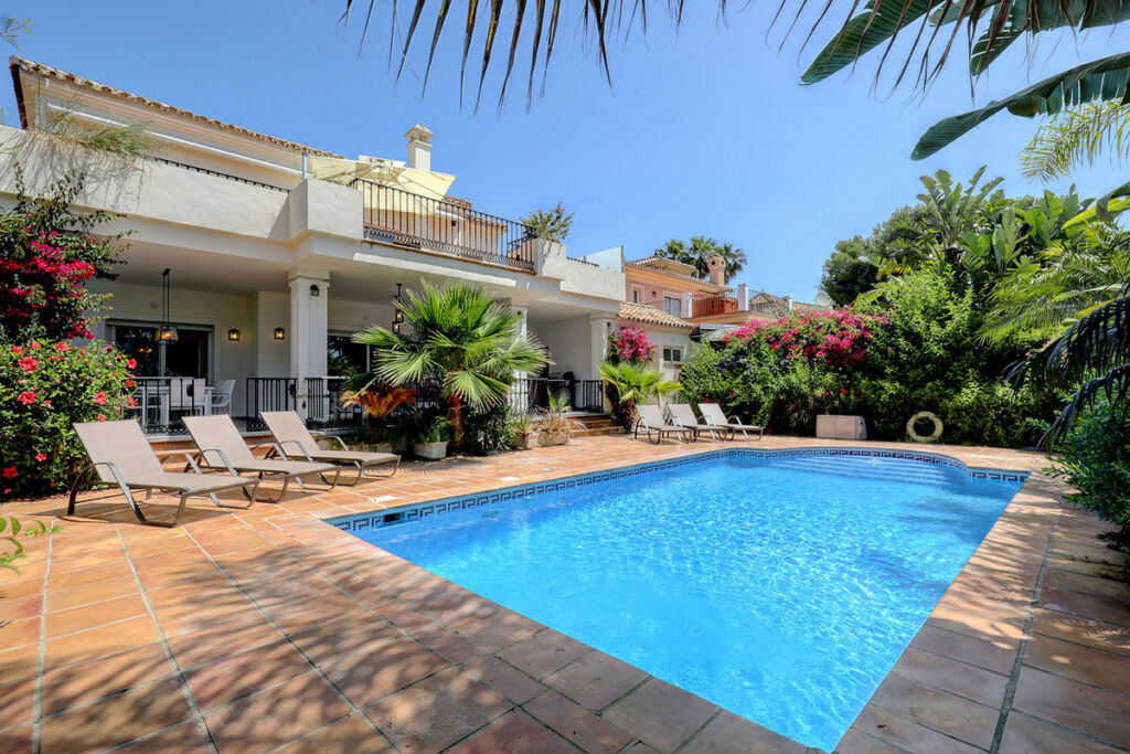 Detached Villa Cabopino Málaga