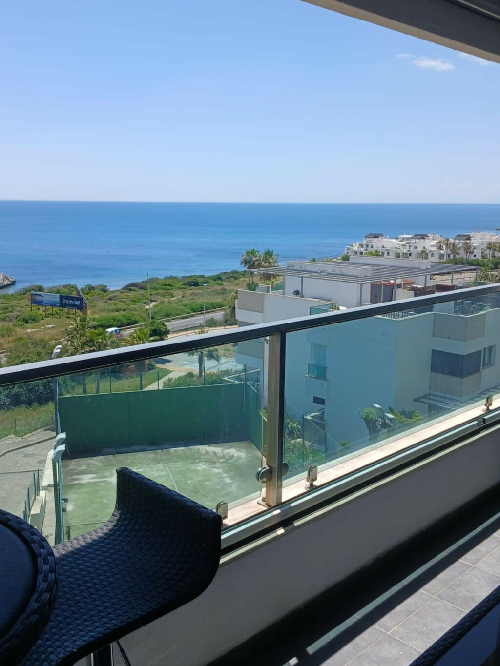 Middle Floor Apartment Estepona Málaga - image 7