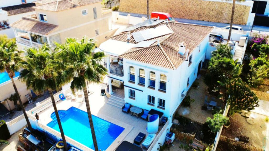 Detached Villa La Nucia Alicante