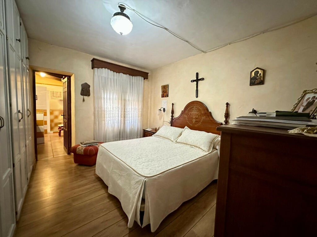 Detached Villa Yecla Murcia - image 10