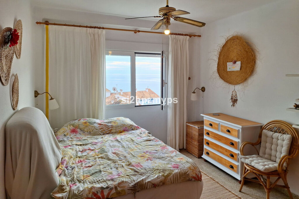 Top Floor Apartment Nerja Málaga - image 10