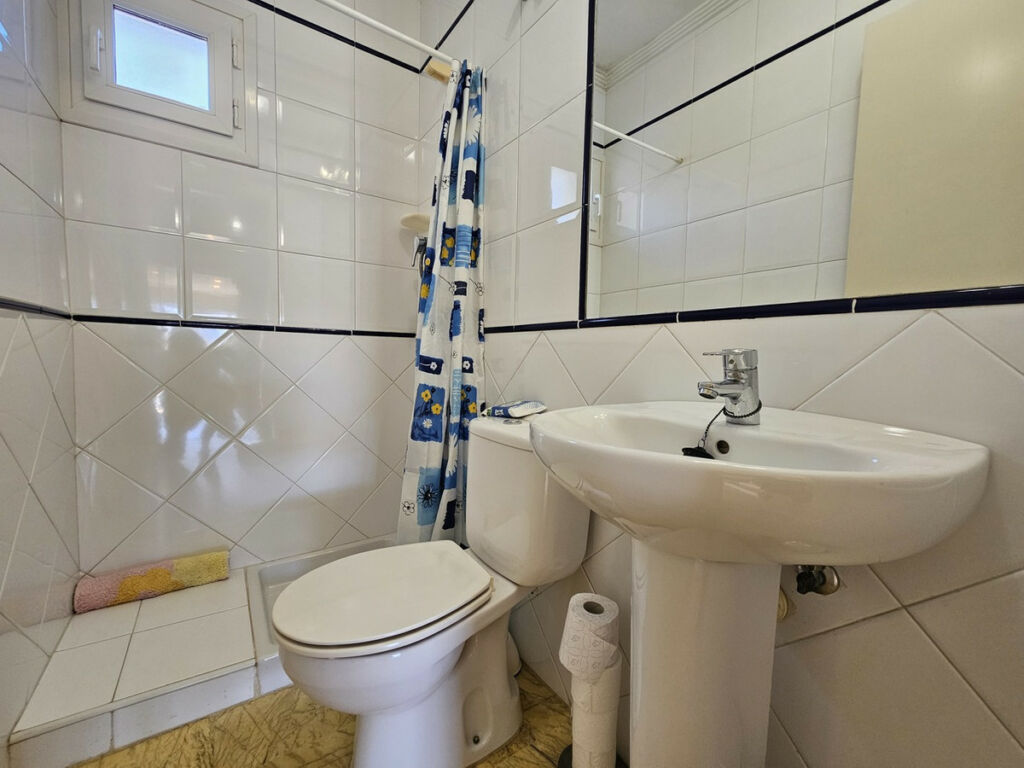 Detached Villa Cabo Roig Alicante - image 10