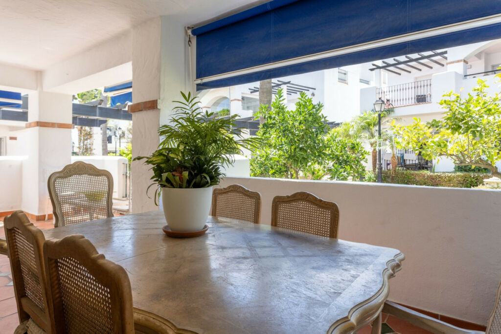 Ground Floor Apartment San Pedro de Alcántara Málaga - image 10