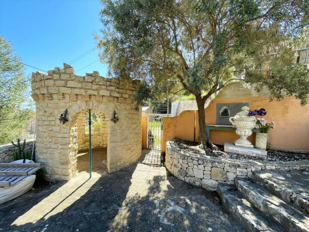 Detached Villa Benissa Alicante - image 10