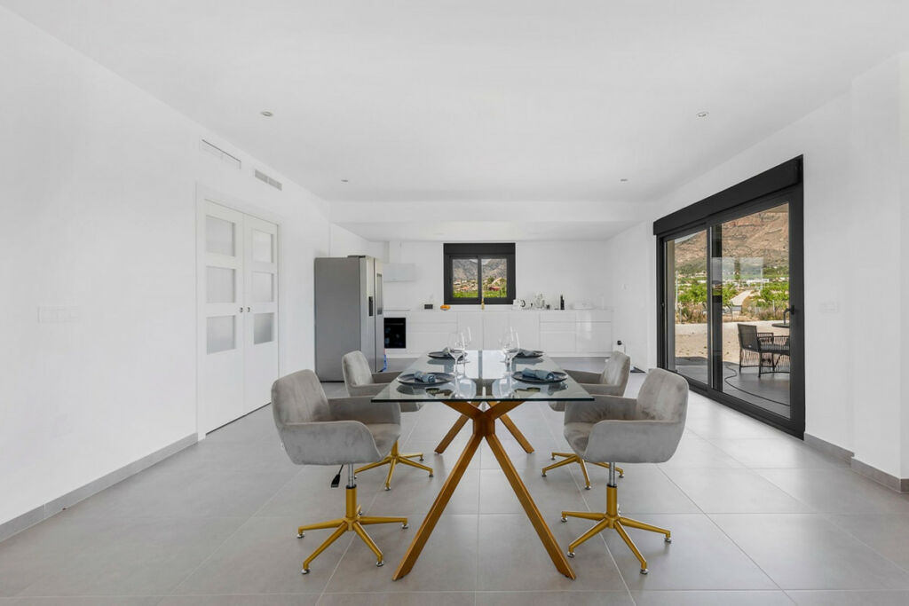 Detached Villa Macisvenda Murcia - image 4