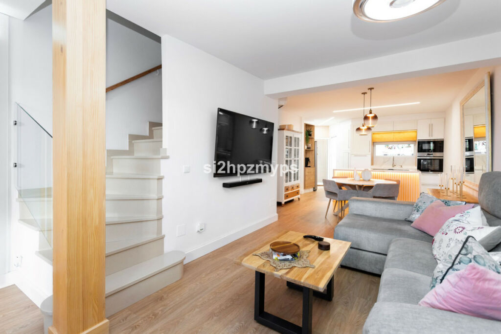 Townhouse Nerja Málaga - image 10