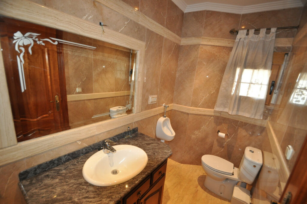 Townhouse Algueña Alicante - image 10