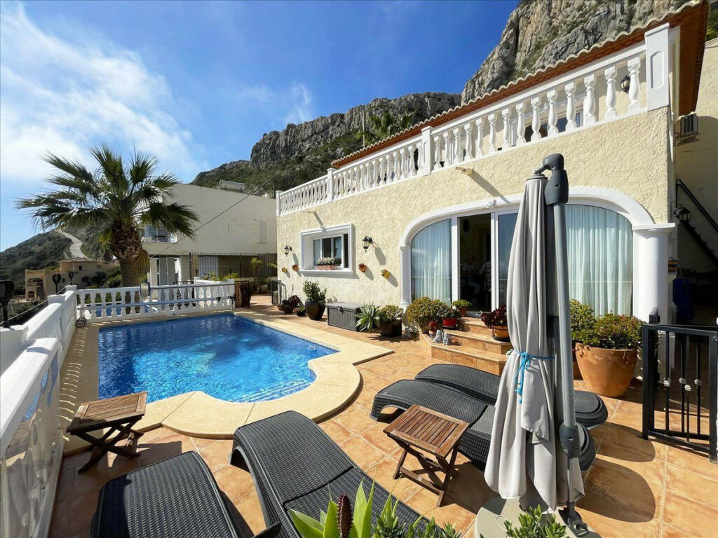 Detached Villa Calpe Alicante - image 10