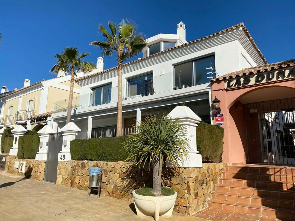 Detached Villa Marbella Málaga - image 10