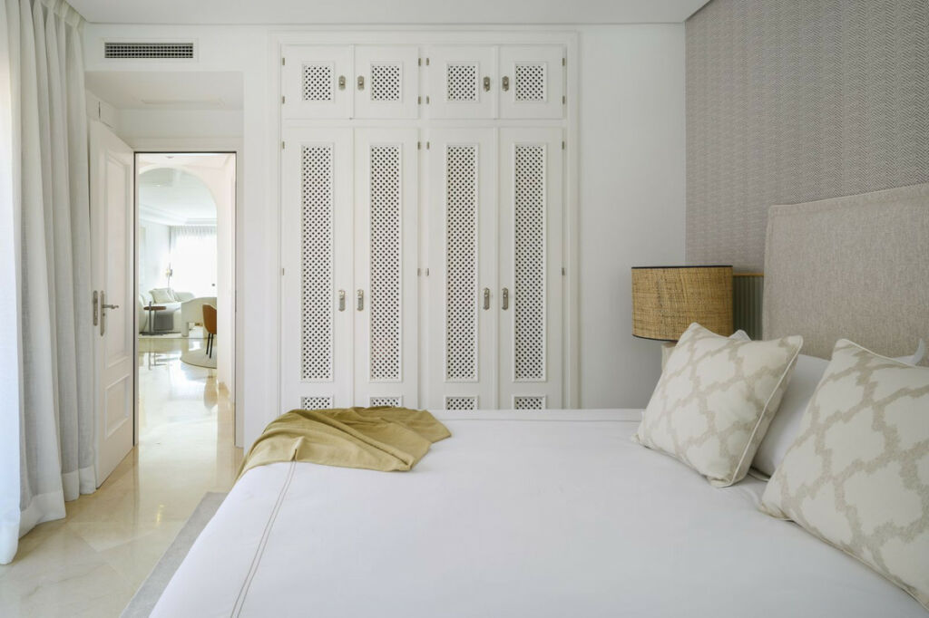 Penthouse Estepona Málaga - image 11