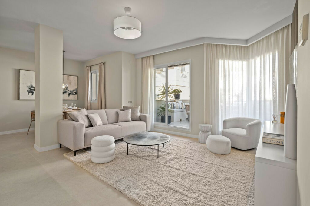 Penthouse Aloha Málaga - image 10