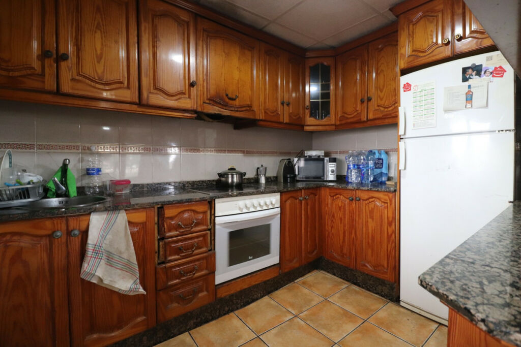 Detached Villa Heredades Alicante - image 11