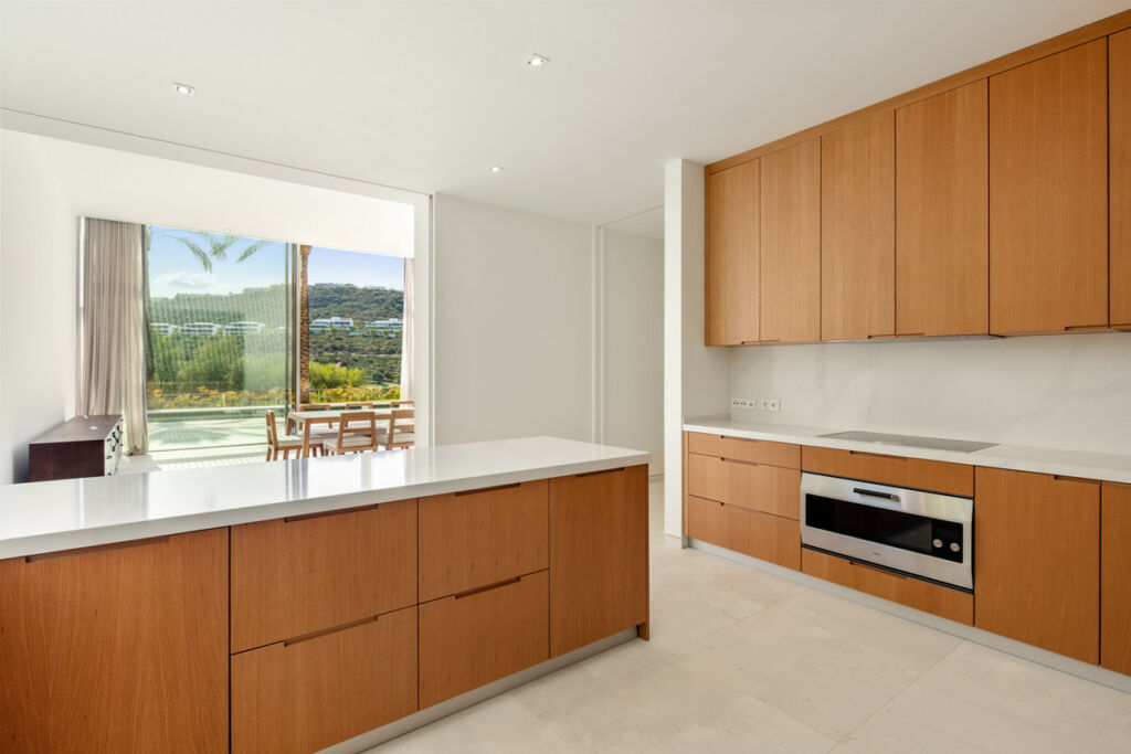 Detached Villa Casares Málaga - image 10